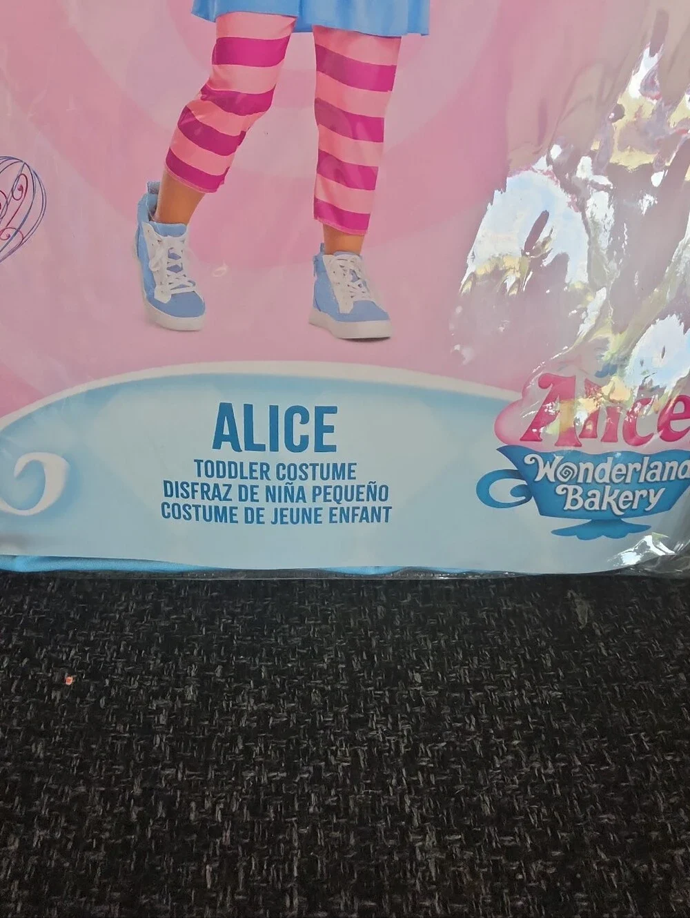 NIP Disguise Toddler M(3T-4T) Junior Alice's Wonderland Bakery Halloween Costume